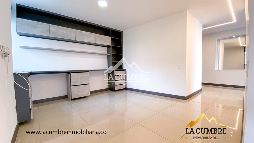 Apartamento de 3 alcobas en arriendo en La Calera, Medellín, 170 m² · foto 5 de 13