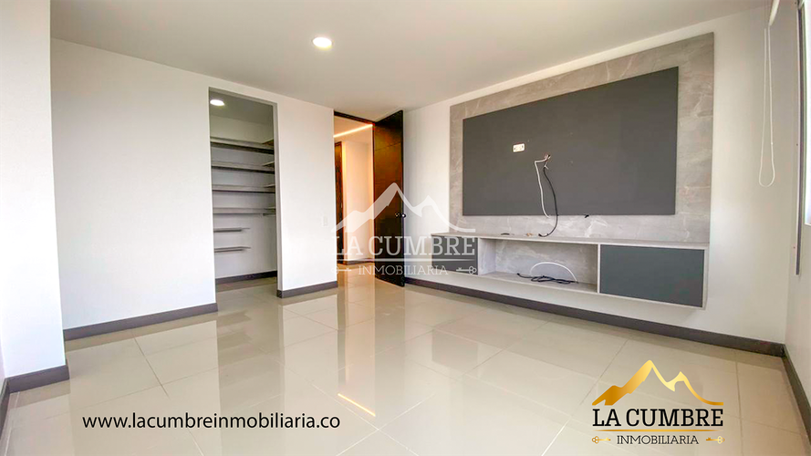 Apartamento de 3 alcobas en arriendo en La Calera, Medellín, 170 m² · foto 7 de 13