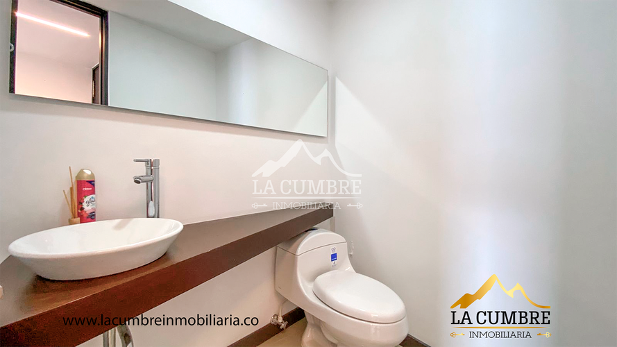 Apartamento de 3 alcobas en arriendo en La Calera, Medellín, 170 m² · foto 13 de 13