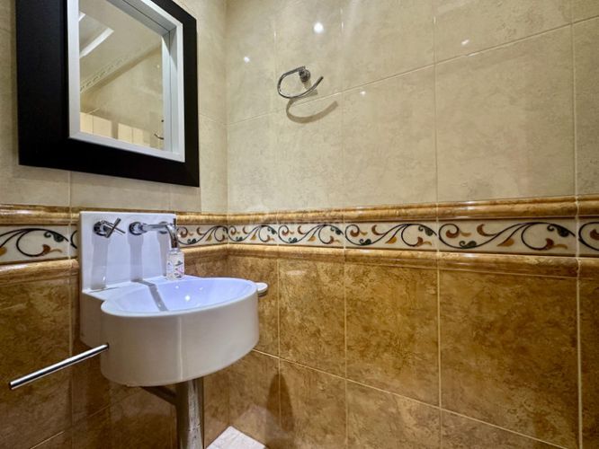 Casa de 3 alcobas en venta en El Poblado, Medellín, 262 m² · foto 10 de 24