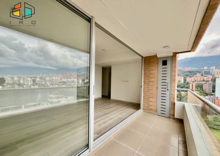 Apartamento de 3 alcobas en venta en Simesa, Medellín, 99 m² · foto 4 de 24