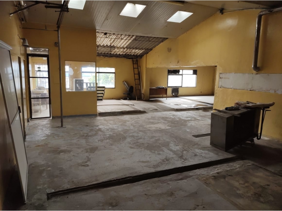 Bodega en venta en Guayabal, Medellín 2