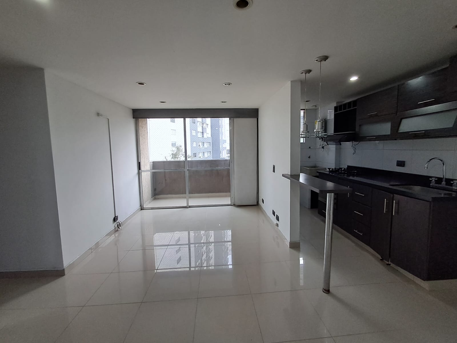 3BR Apartment in Suramerica (63 m²)