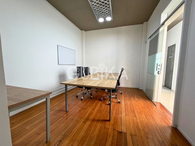 Casa de 11 alcobas en venta en Centenario, Cali, 320 m² · foto 7 de 24