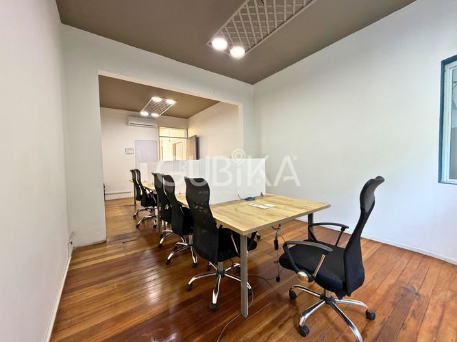 Casa de 11 alcobas en venta en Centenario, Cali, 320 m² · foto 8 de 24
