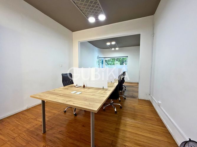 Casa de 11 alcobas en venta en Centenario, Cali, 320 m² · foto 9 de 24