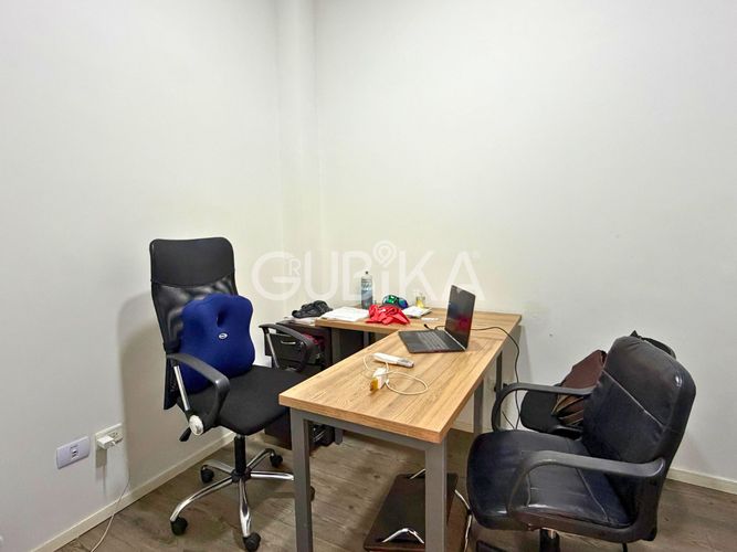 Casa de 11 alcobas en venta en Centenario, Cali, 320 m² · foto 11 de 24