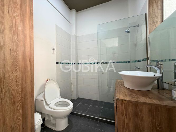 Casa de 11 alcobas en venta en Centenario, Cali, 320 m² · foto 17 de 24