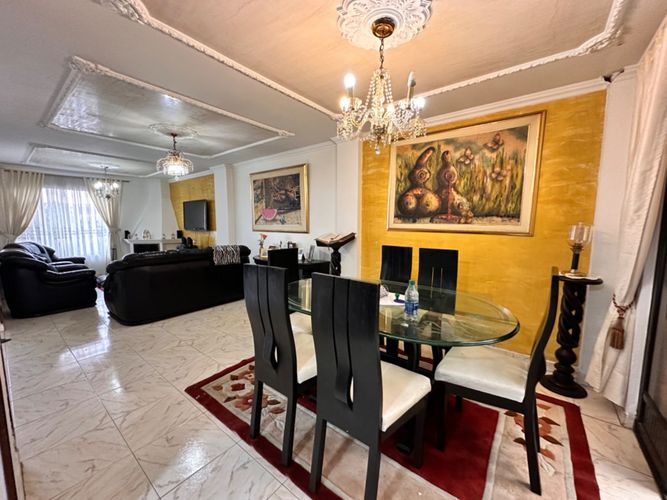 Casa de 4 alcobas en venta en El Lucero, Mosquera, 196 m² · foto 4 de 17