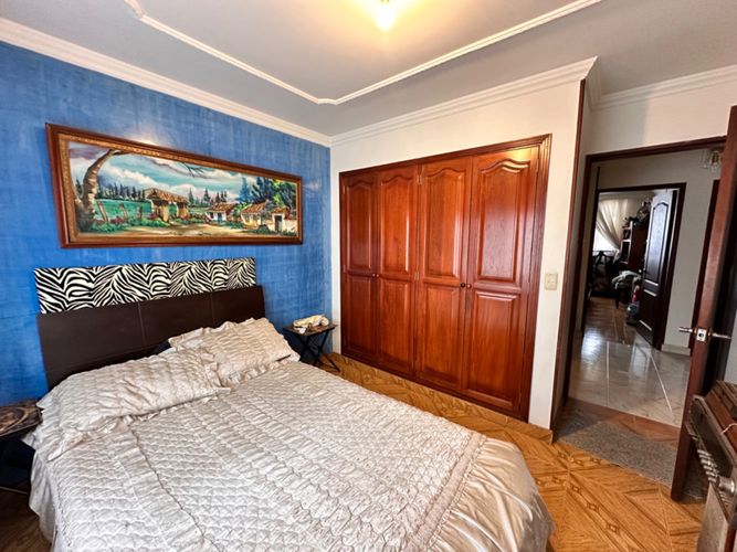 Casa de 4 alcobas en venta en El Lucero, Mosquera, 196 m² · foto 7 de 17