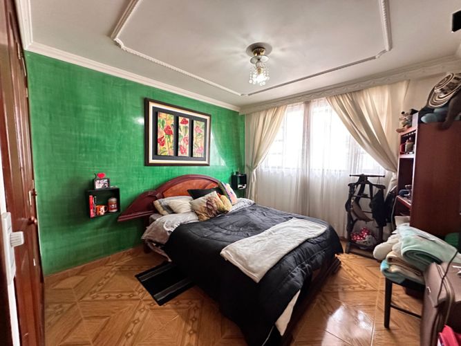 Casa de 4 alcobas en venta en El Lucero, Mosquera, 196 m² · foto 10 de 17