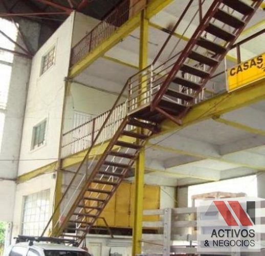 Bodega en venta en Sector Parque Valencia, Armenia · foto 8 de 15