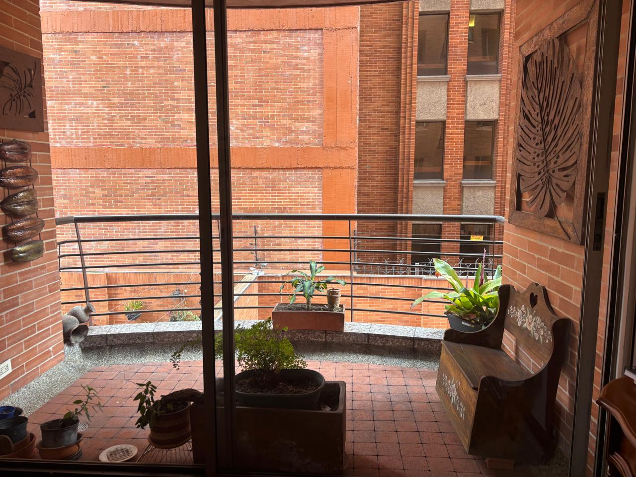 Apartamento en venta en Los Rosales, Bogotá · foto 13 de 22
