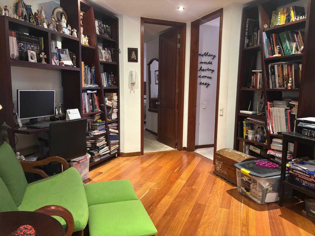Apartamento en venta en Los Rosales, Bogotá · foto 17 de 22