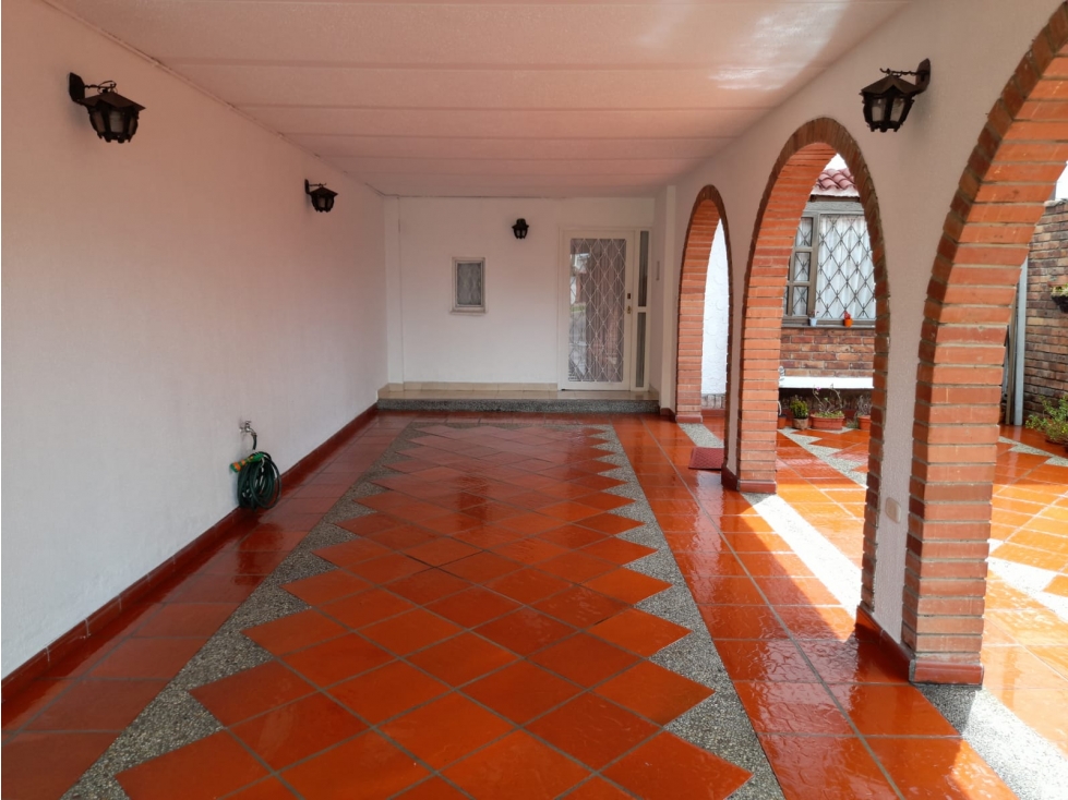 Casa en venta en Cedritos, Bogotá · foto 4 de 24