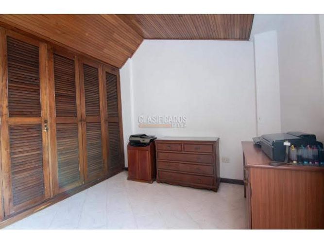 Apartamento de 3 alcobas en venta en Nueva Tequendama, Cali, 84 m² · foto 4 de 9