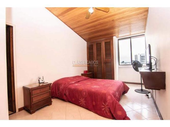 Apartamento de 3 alcobas en venta en Nueva Tequendama, Cali, 84 m² · foto 8 de 9
