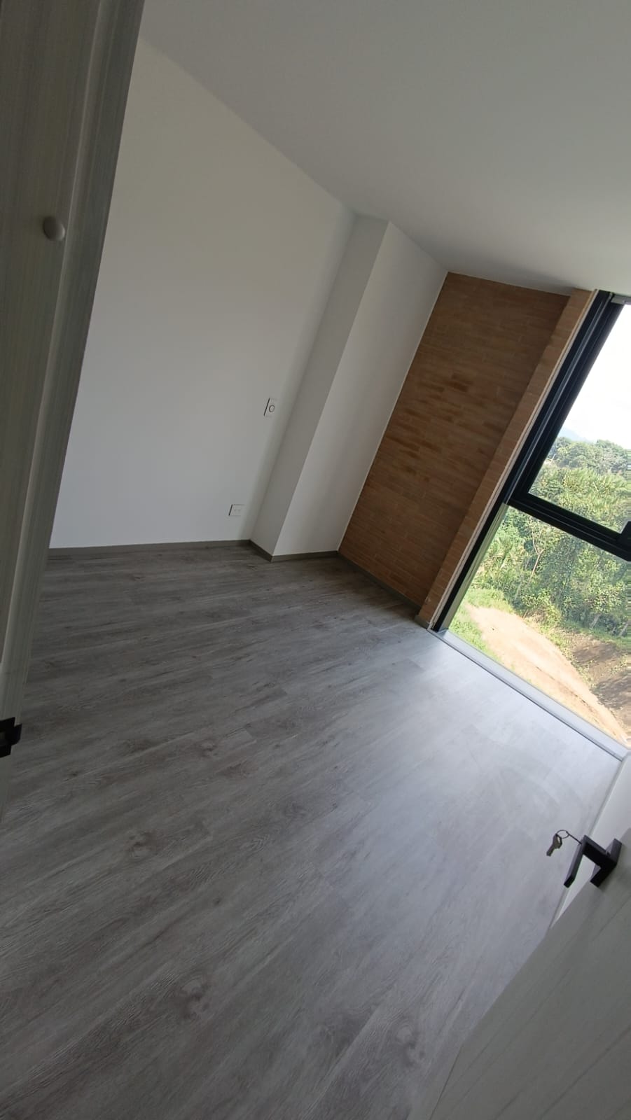 Apartamento en venta en Pinares, Pereira · foto 7 de 8