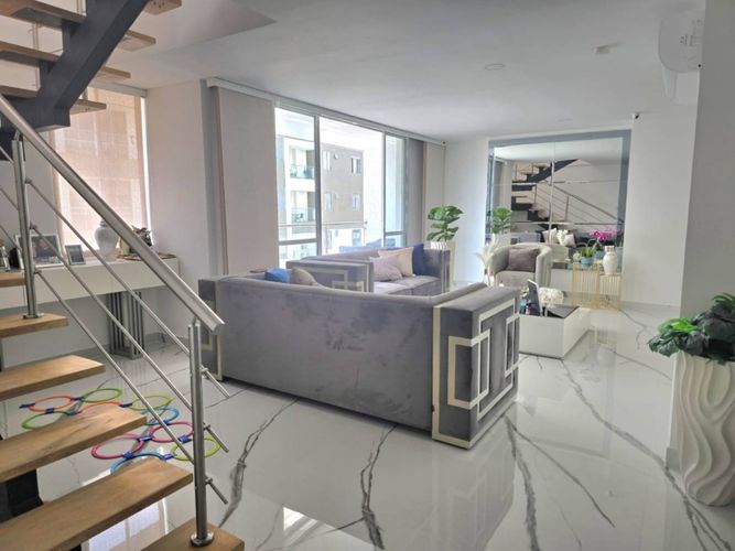 Apartamento en venta en Valle Del Lili, Cali · foto 7 de 24