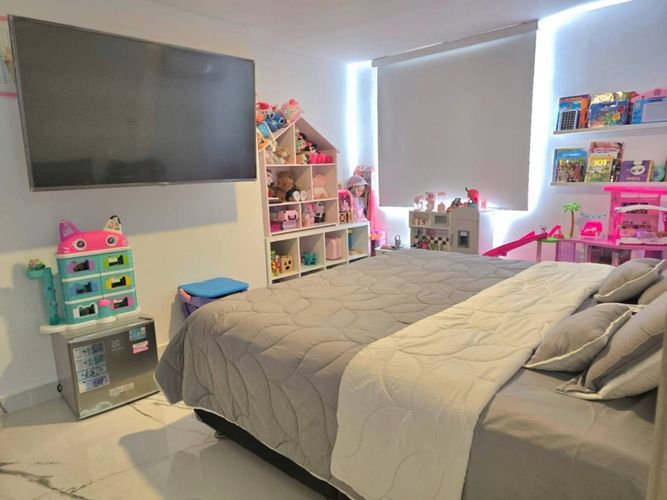 Apartamento en venta en Valle Del Lili, Cali · foto 18 de 24