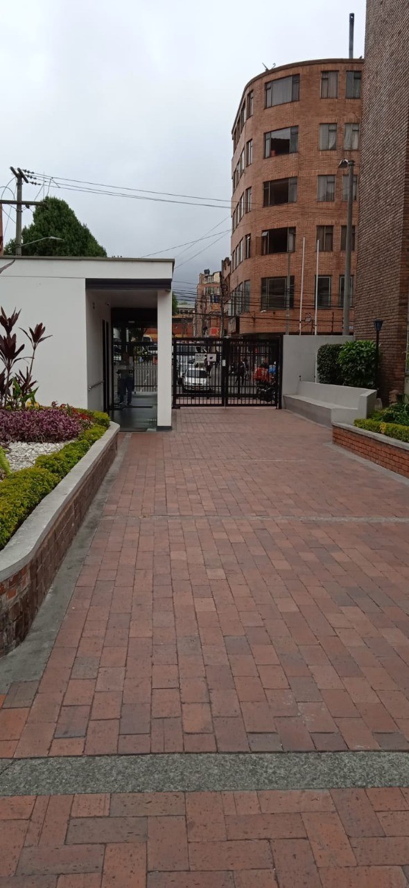 Apartamento en venta en Restrepo, Bogotá · foto 3 de 24