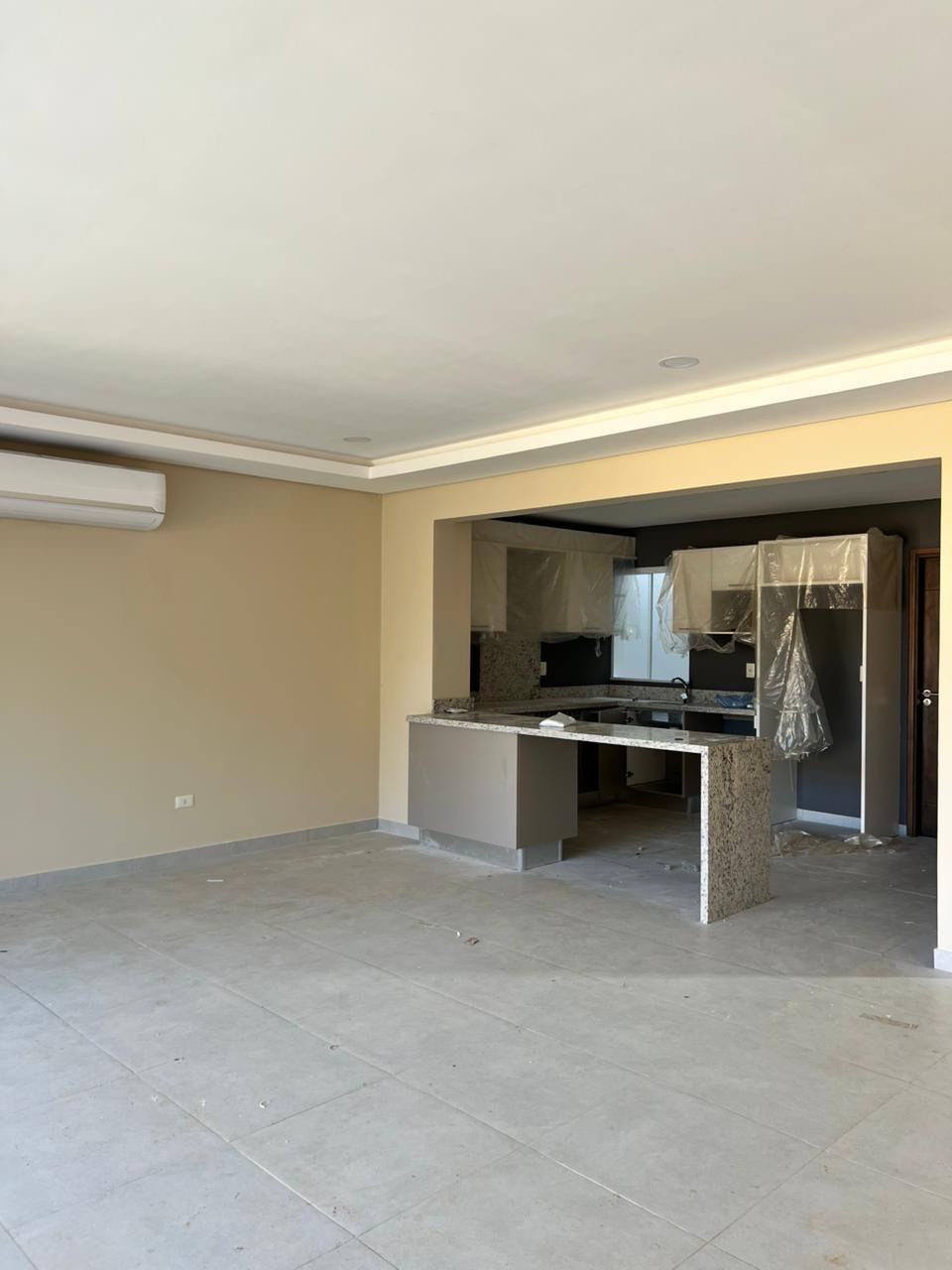 ALQUILO DUPLEX A ESTRENAR EN LUQUE ZONA JARDÍN DE ORO 3 HAB + PISCINA — foto 3