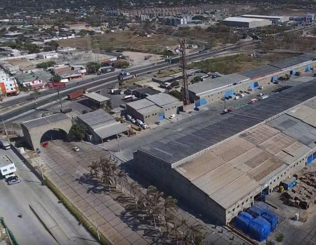 Bodega en venta en San Pedro Alejandrino, Barranquilla, 600 m² · foto 2 de 8
