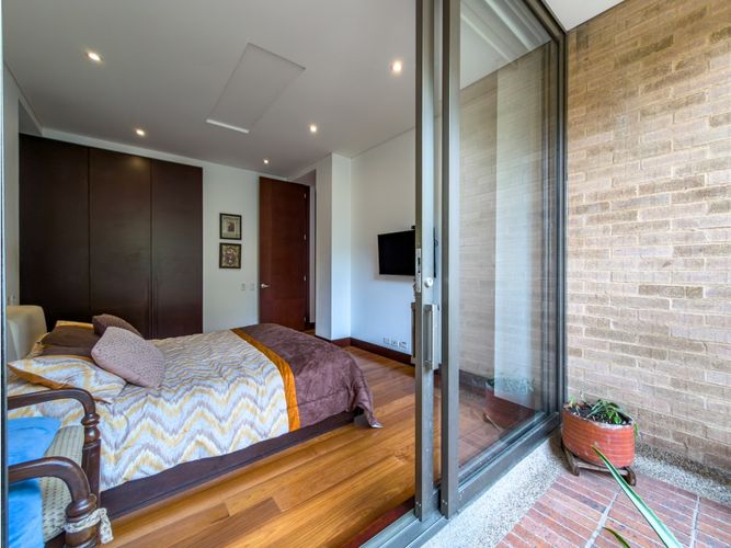 Apartamento de 4 alcobas en venta en Cerros De Niza, Bogotá, 355 m² · foto 24 de 24