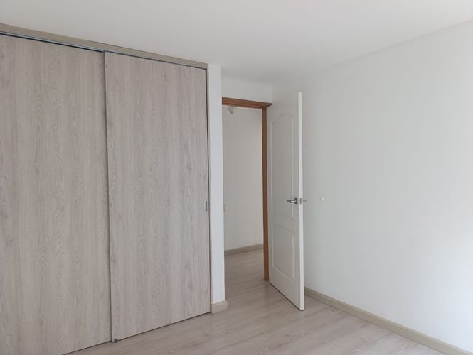 Apartamento de 3 alcobas en arriendo en El Poblado, Medellín, 110 m² · foto 14 de 19