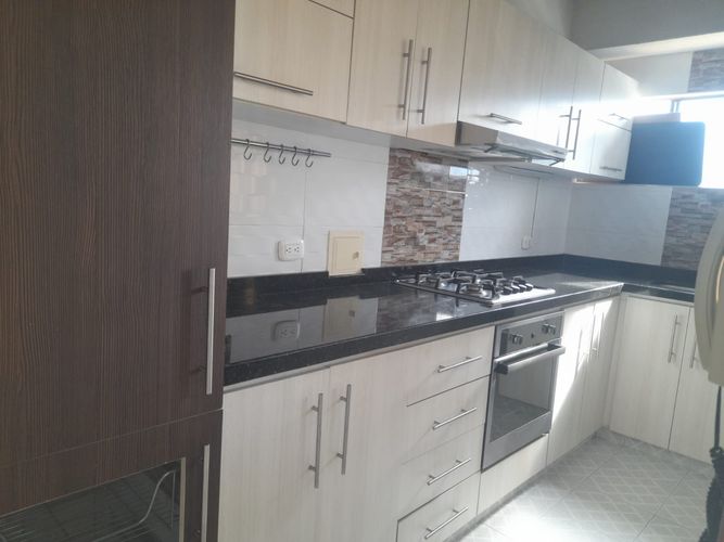 Apartamento de 3 alcobas en venta en Cañaveral, Floridablanca, 96 m² · foto 12 de 24