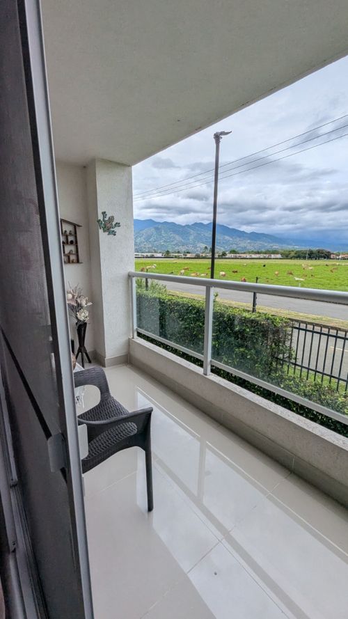 Apartamento de 3 alcobas en venta en Alfaguara, Jamundí, 119 m² · foto 4 de 18