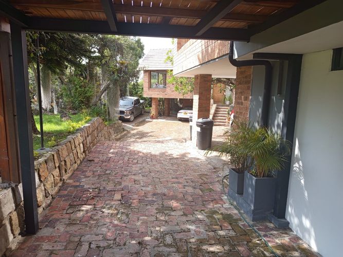 Casa de 3 alcobas en venta en San Jose De Bavaria, Bogotá, 222 m² · foto 12 de 24