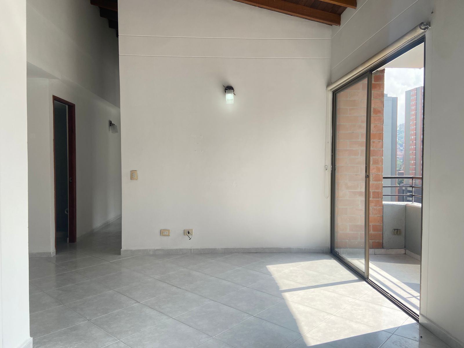 3BR Apartment in El Poblado (70 m²) - 2