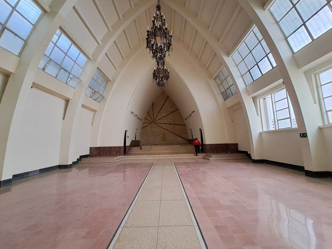 Edificio en arriendo en La Candelaria, Medellín, 3448 m² · foto 4 de 24