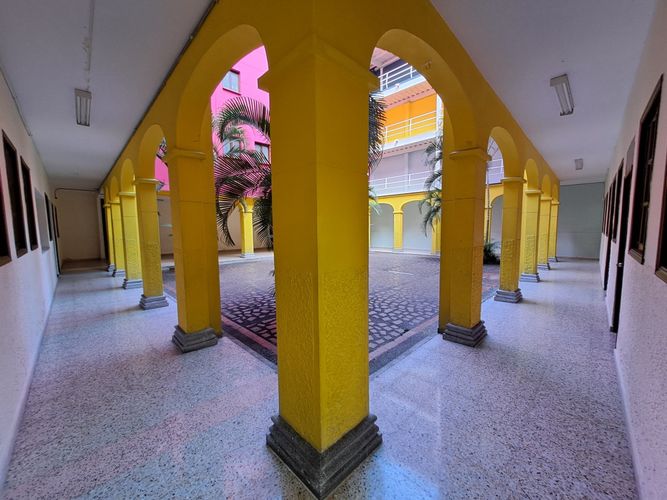 Edificio en arriendo en La Candelaria, Medellín, 3448 m² · foto 13 de 24