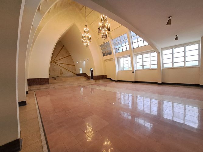 Edificio en arriendo en La Candelaria, Medellín, 3448 m² · foto 16 de 24