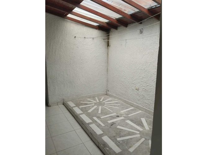 Casa de 3 alcobas en venta en Robledo, Medellín, 140 m² · foto 10 de 20