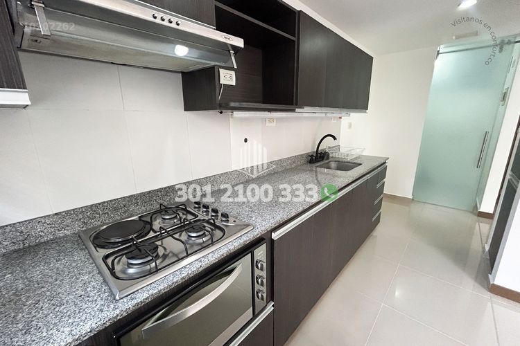 Apartamento de 3 alcobas en arriendo en Cumbres, Envigado, 89 m² · foto 8 de 24