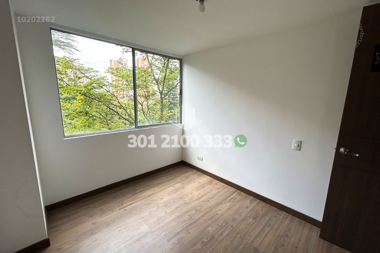 Apartamento de 3 alcobas en arriendo en Cumbres, Envigado, 89 m² · foto 15 de 24