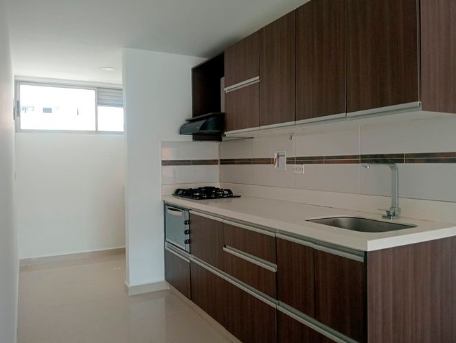 Apartamento de 3 alcobas en arriendo en Laureles, Medellín, 104 m² · foto 6 de 17