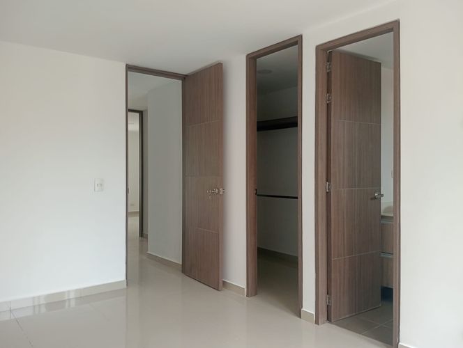 Apartamento de 3 alcobas en arriendo en Laureles, Medellín, 104 m² · foto 10 de 17