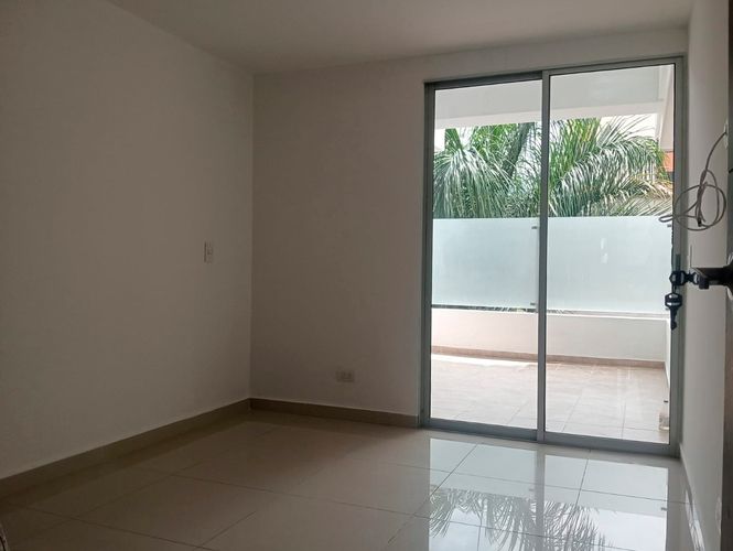 Apartamento de 3 alcobas en arriendo en Laureles, Medellín, 104 m² · foto 11 de 17