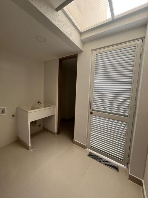 Casa de 3 alcobas en venta en Juan De Ampudia, Jamundí, 233 m² · foto 6 de 24