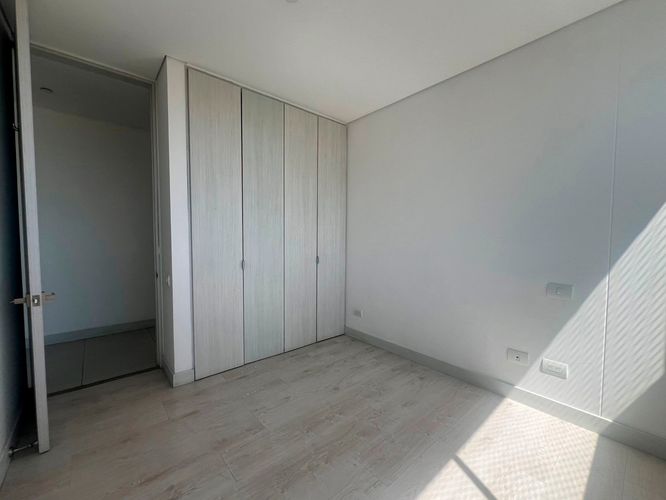 Apartamento de 3 alcobas en arriendo en Loma Del Esmeraldal, Envigado, 115 m² · foto 8 de 13