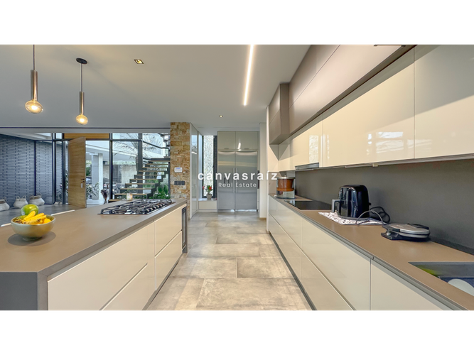 Casa de 5 alcobas en venta en Llano Grande, Rionegro, 460 m² · foto 9 de 24