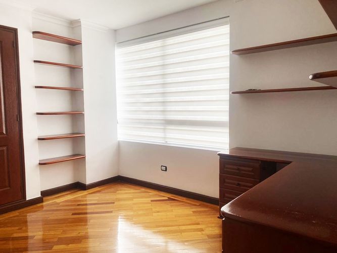 Apartamento de 3 alcobas en arriendo en El Poblado, Medellín, 130 m² · foto 14 de 20