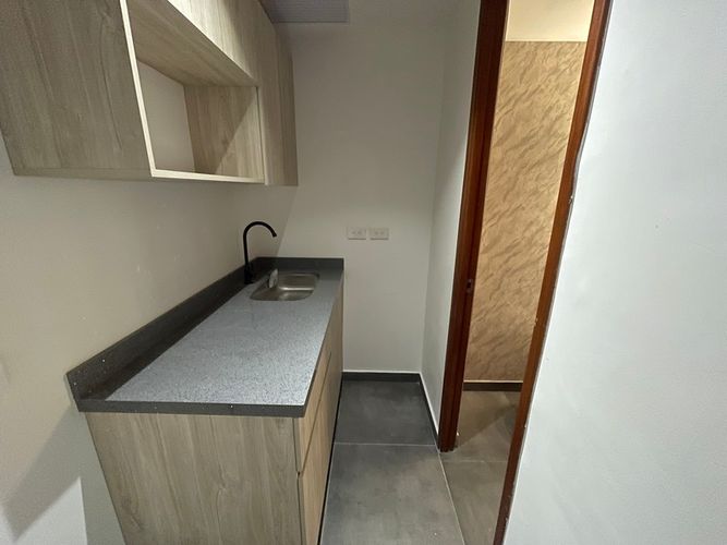 Oficina en arriendo en Villagrande, Envigado, 37 m² · foto 7 de 8