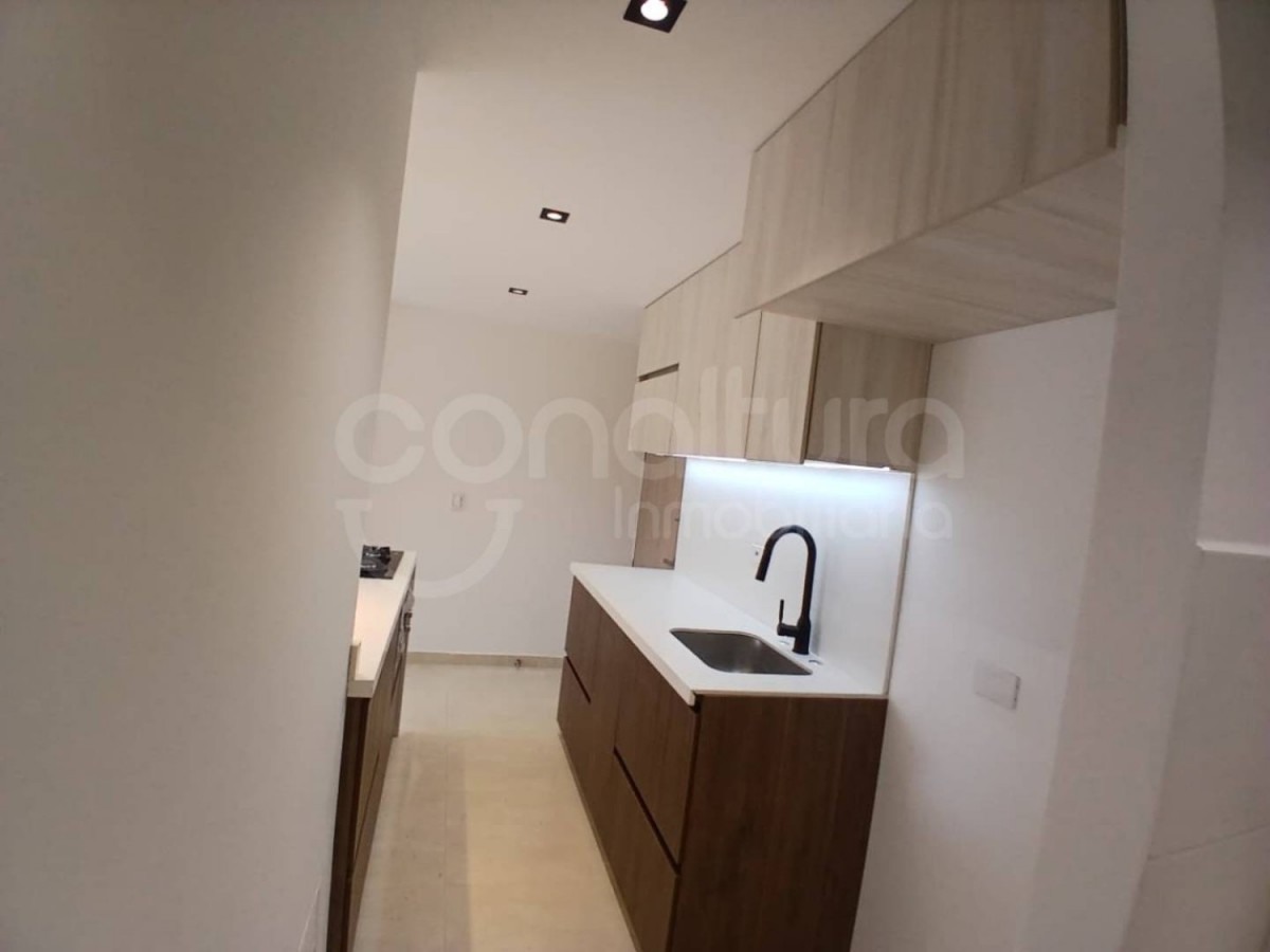 Apartamento en venta en El Poblado, Medellín 2