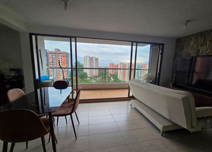 Apartamento de 2 alcobas en venta en Belén, Medellín, 80 m² · foto 2 de 12
