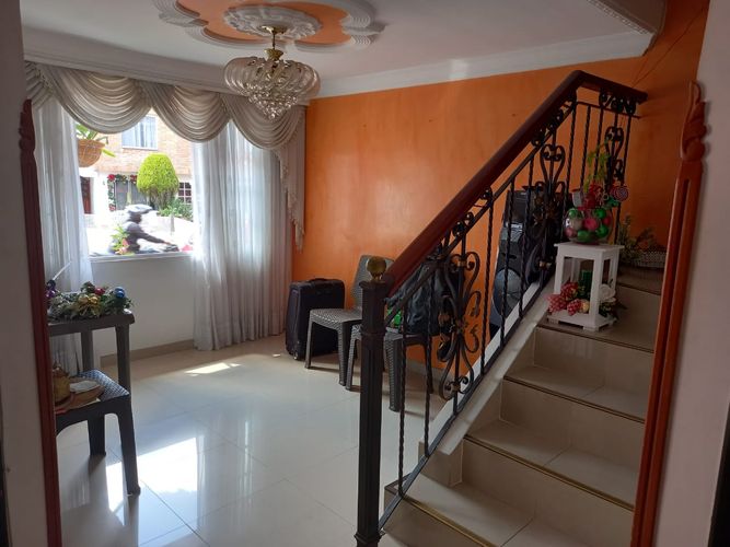 Casa de 4 alcobas en venta en El Bosque, Floridablanca, 122 m² · foto 6 de 19
